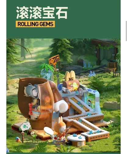 THE MONSTERS FOREST SECRET BASE - Blocks