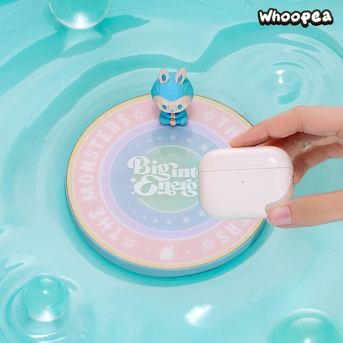 THE MONSTERS Big into Energy Series-Wireless Charger