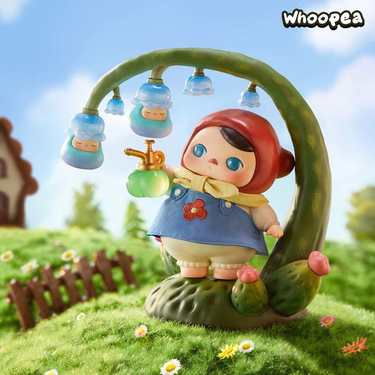 PUCKY Beanie Farmer Figurine