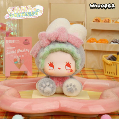 EMMA Bunny Collector Debut Series Figures, Blind Box