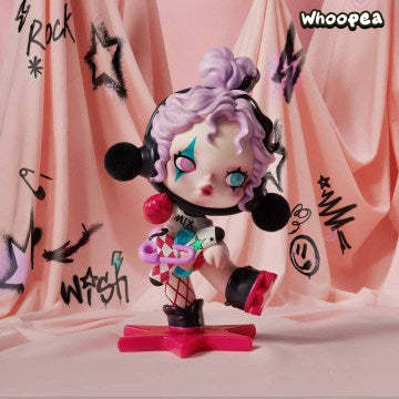 SKULLPANDA The Stocking Surprise Figure