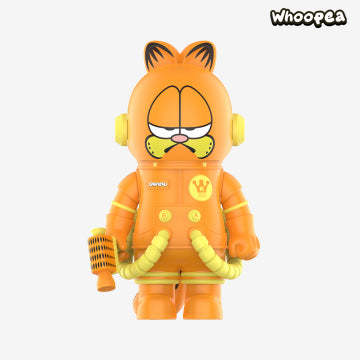 MEGA SPACE MOLLY 400% Garfield PVC Figure