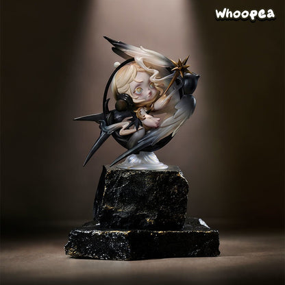 SKULLPANDA Light's Longitude and Latitude Figurine, Hanging Card