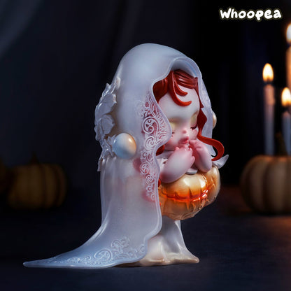 SKULLPANDA Covenant of the White Moon Figure