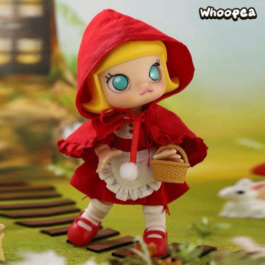 Molly Little Red Molly Action Figure