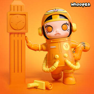 MEGA SPACE MOLLY 400% Garfield PVC Figure