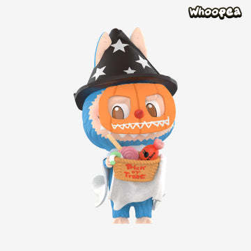 LABUBU Trick-or-Treater Figure