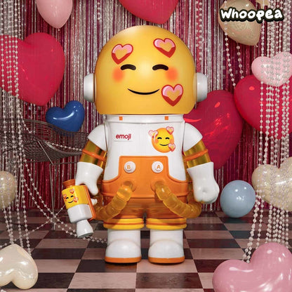 MEGA SPACE MOLLY 100% × emoji？ Series Figures, Blind Box