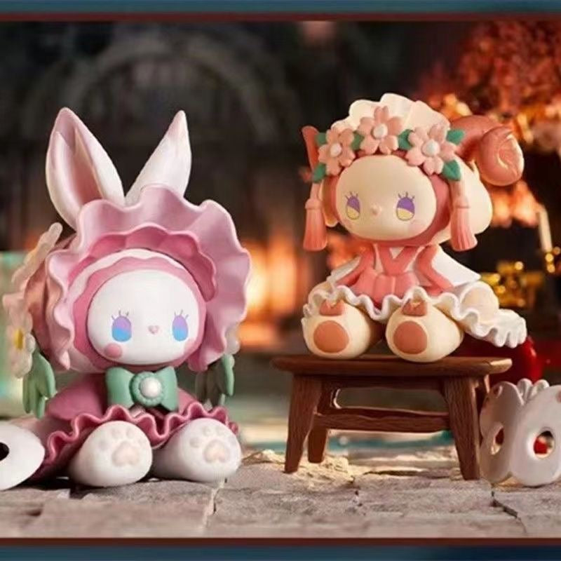 Emma Masked Ball in Mystery Forest, Blind Box