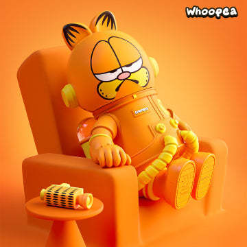 MEGA SPACE MOLLY 400% Garfield PVC Figure