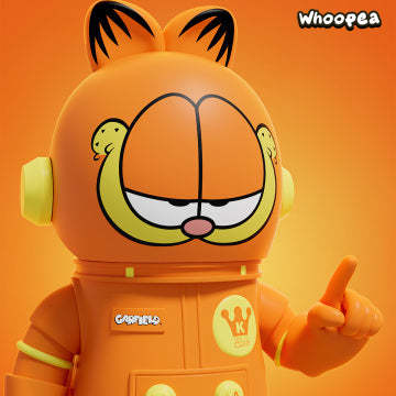 MEGA SPACE MOLLY 400% Garfield PVC Figure