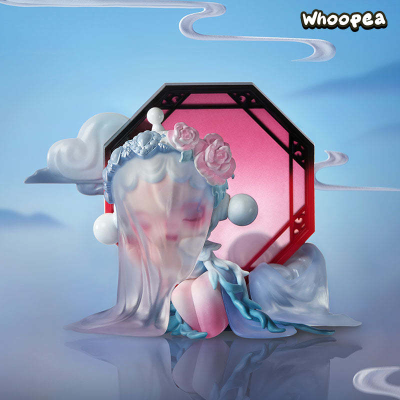 Skullpanda Aisling Figure, Hanging Card